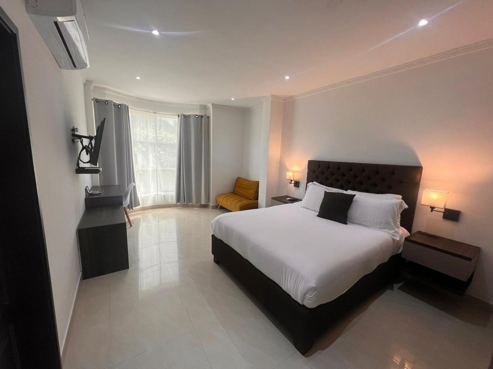 Hotel Zuriel Boutique Картахена Экстерьер фото